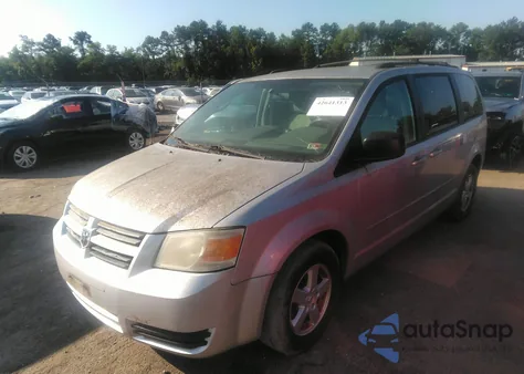 2010 Dodge Grand Caravan Hero z USA, uszkodzony, nr VIN 2D4RN3D12AR462860